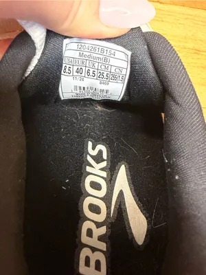 Brooks Adrenaline GTS 24 Women's Sneakers - Size 8.5 thumbnail 6