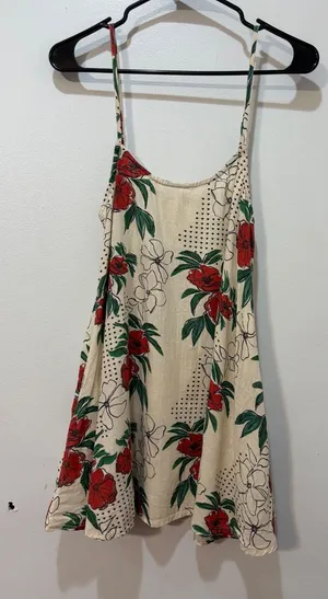 VRG GRL Floral Mini dress with pockets size 8 thumbnail 1