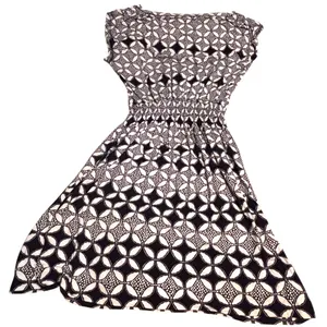 Banana Republic XS Black White Geometric Print Dress Smocked Waist Stretch thumbnail 8