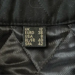 Barbour Women’s Size 8 Black Cashmere Touch Classic Mid Length Quilted Jacket thumbnail 6