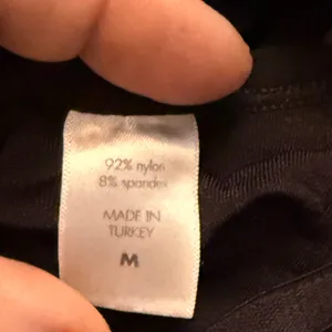 Lucy Black Sports Bra Size M thumbnail 5