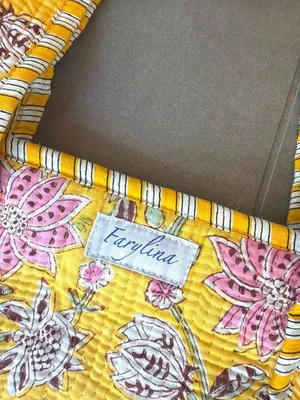 Farylina Jane Zip Closure Tote Bag Yellow Pink Floral thumbnail 5