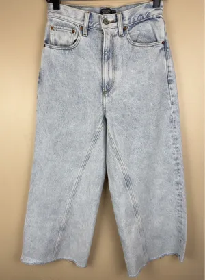 Abercrombie & Fitch Ultra High Rise Crop Wide Leg Jeans Women’s 0R/25 Frayed Hem thumbnail 1