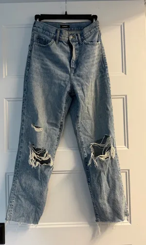 Express Jeans High-Rise Mom Jeans thumbnail 1