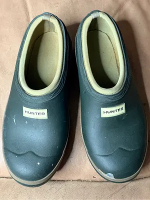 Hunter Green Garden Clogs thumbnail 1