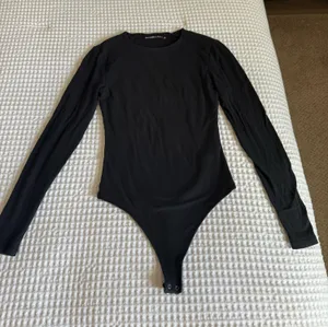 Abercrombie black long sleeve bodysuit top thumbnail 1
