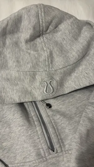 Lululemon Scuba Hoodie thumbnail 5