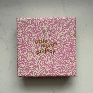 Little Words Project "Confidence" Bracelet NIB Pink Beaded Stretch Bracelet‎ thumbnail 4