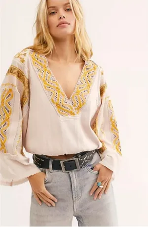 Free People‎ Cross Country Embroidered Top Womens Size Small thumbnail 1