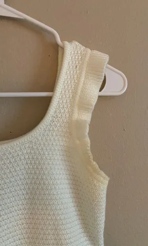 Steve Madden Madden NYC White Crochet Floral Top thumbnail 3