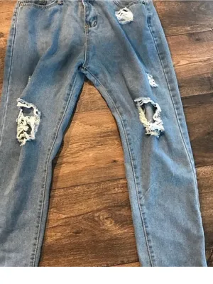 Ripped Light Blue Boyfriend Jeans - Casual Relaxed Fit thumbnail 2