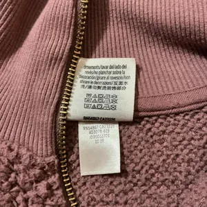 PINK Victoria's Secret Sherpa Quarter Zip Pullover Sweatshirt Women's Mauve‎ thumbnail 6