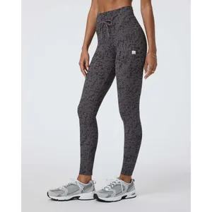 Vuori Daily Legging Womens XL Chia Stucco Abstract Print High Rise Drawstring thumbnail 5