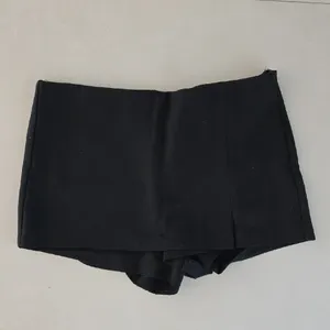 Zara Black Women's Mini Skorts Size L thumbnail 3