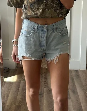 Levi’s Denim Shorts thumbnail 3