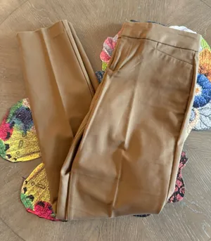 Crosby Brown Trousers Women's Size 4 thumbnail 1