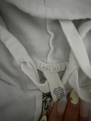 White Tilly’s Zip up thumbnail 2