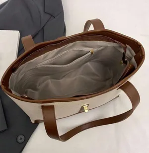 Tote Bag Tan thumbnail 3
