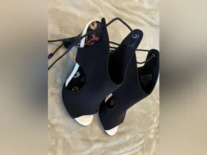 Juicy Couture Brand Black Open-Toe Lace-Up Women's Heels Size 7 Medium thumbnail 7