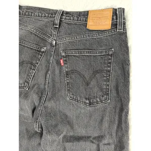 Womens Levis Ribcage Straight Ankle Black Jeans Size 28 thumbnail 4