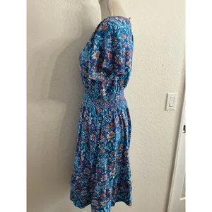 Croft & Barrow Floral Dress Medium‎ Blue Smocked Waist Tiered Ruffle Hem Rayon thumbnail 3