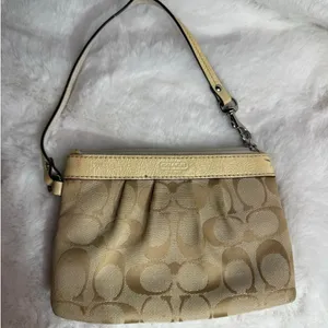 COACH Cream Signature Canvas Wristlet thumbnail 1