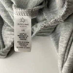 Offline cropped soft cotton blend sweatshirt. Size large. Elastic waist band. thumbnail 5