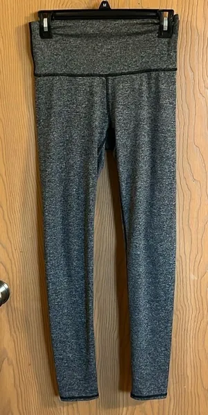 Aerie Chill. Play. Move. Seamless Heather Gray Leggings‎ thumbnail 1