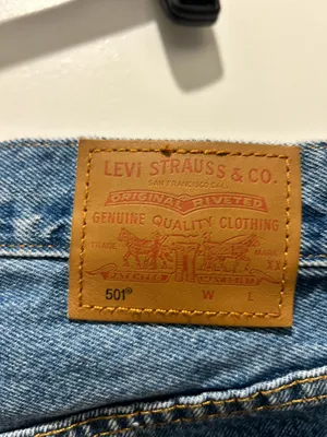 Levi’s Jean Shorts 501 thumbnail 5