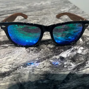 Stylish Sunglasses with Blue Lenses thumbnail 3