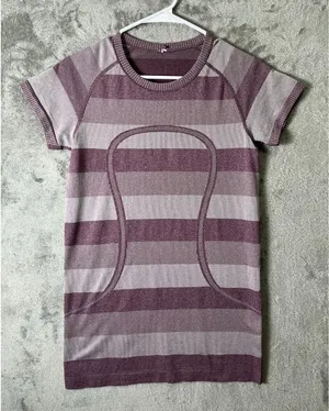 Lululemon Run:‎ Swiftly Tech Short Sleeve Heathered Plum Size 8 thumbnail 1