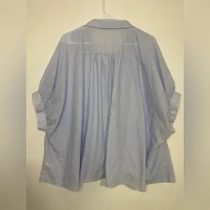 Classic Blue Striped Button Down Shirt for Women Size M thumbnail 8