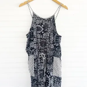 Loom & Thread Jumpsuit Large Paisley Patchwork Black White Boho Halter‎ Neck thumbnail 2