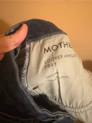 Mother The Looker Ankle Fray Jeans in Girl Crush thumbnail 5