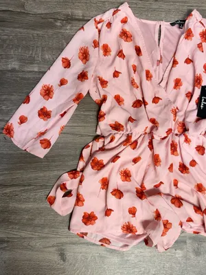 NWT Lulus Pink Red Floral Wrap Tie Waist Romper Size S thumbnail 5