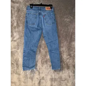 Levi’s 501 Distressed Medium Wash Button Fly Raw Hem Jeans Size 27 #774 thumbnail 4