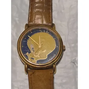 1994 Armitron Women's Watch Tweety Bird Warner Brothers Gold Analog Works thumbnail 4
