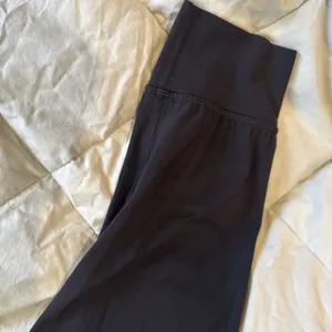lululemon navy Black leggings Size 2 With Banded Bottom thumbnail 9