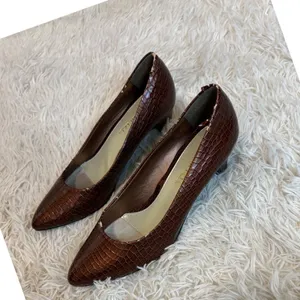 Vintage Cobizi Brown Croc Embossed Pointed Toe Heels Womens‎ Size 7.5 Medium thumbnail 4