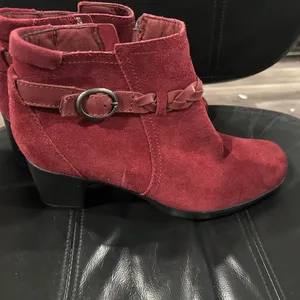 Clarks Women's Burgundy Suede Ankle Boots thumbnail 5