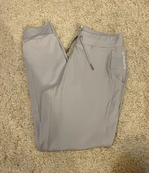 Alphalete Premium V2 Joggers Light Grey Size Small thumbnail 2