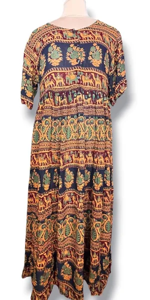 Vintage 90s Rayon Elephant Camel Print Boho Crinkle Maxi Dress Eclectic Artsy thumbnail 1