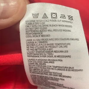 New Balance Women's Long Sleeve Running Pullover Top Size Medium Red Thumb Holes thumbnail 12