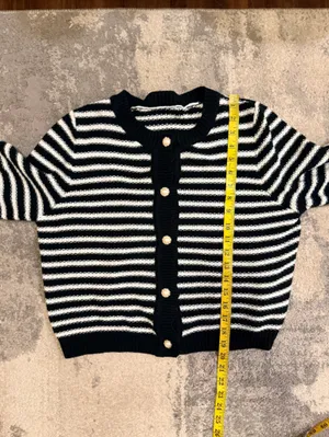 SHEIN Black & White Striped Crewneck Pearl Button Cardigan thumbnail 6