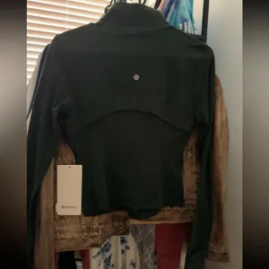 Lululemon Define Cropped Jacket - Legacy Green thumbnail 15