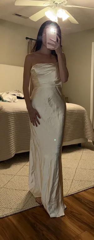 NWT Selfie Leslie Champagne dress thumbnail 1