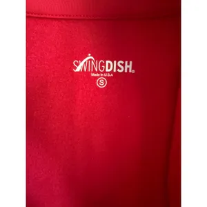 SwingDish Golf Vest Small Red Fleece Lined Ruffle Sleeve Full Zip USA Made NWOT thumbnail 5