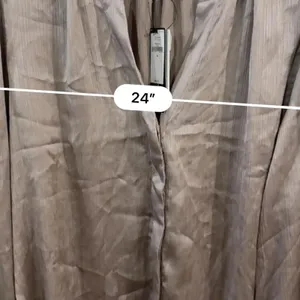 Banana republic gold satin blouse thumbnail 5