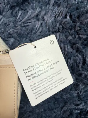 Lululemon leather card holder  thumbnail 4