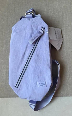 Lululemon Fast Track Bag 2.0 9L - Lavender Frost thumbnail 1